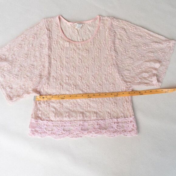 Pretty Good Lace Top - Picture 9 of 9